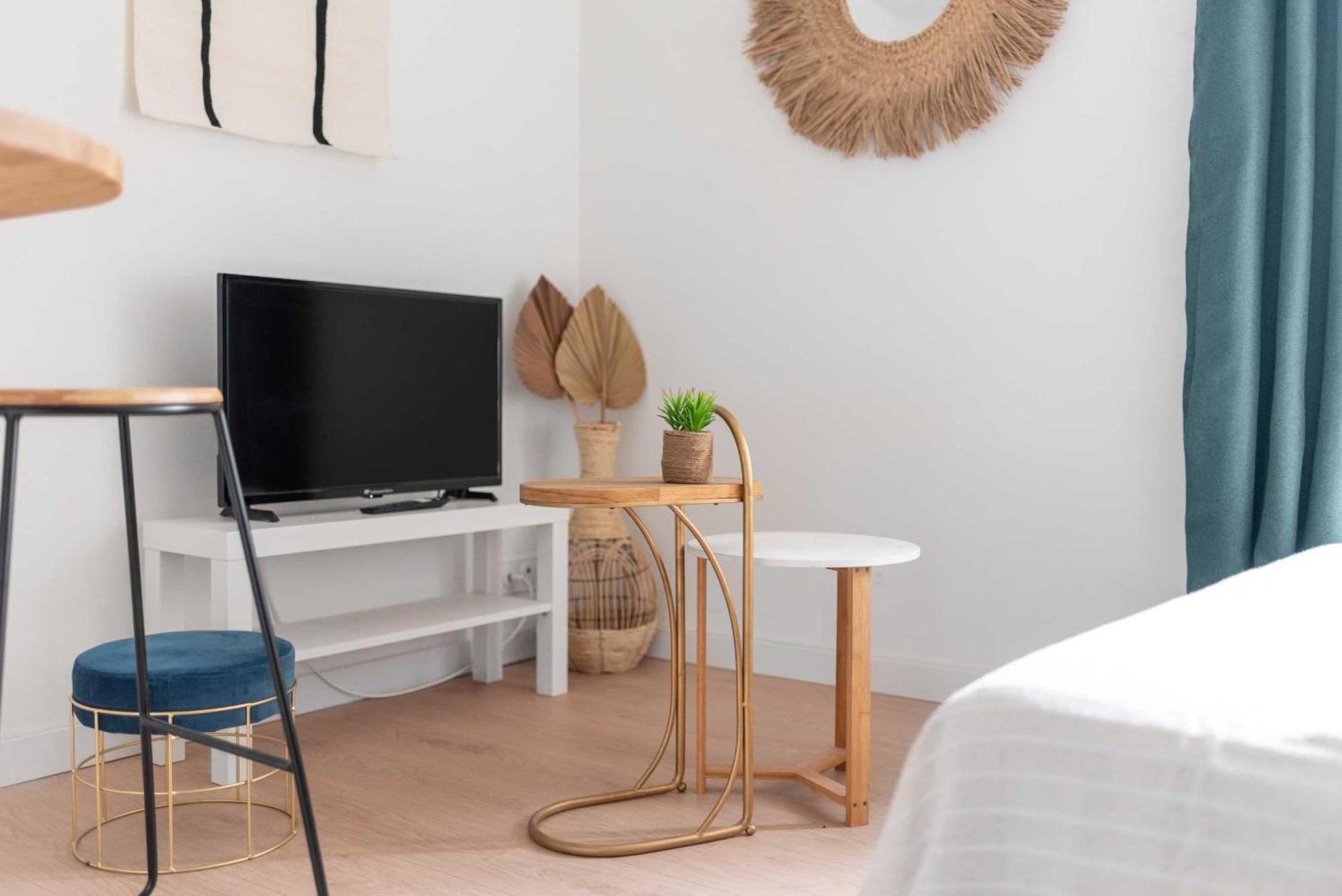 Le Tropical : T2 Renove Ambiance Cosy Et Coloree Mazamet Luaran gambar